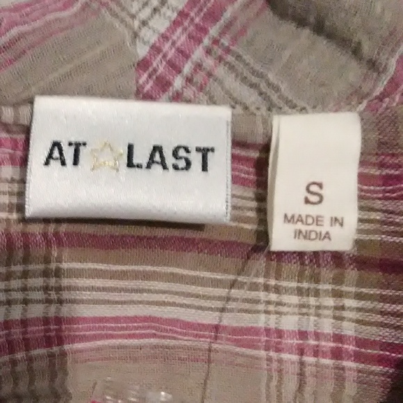 NWT At Last Romper. S - Picture 4 of 8